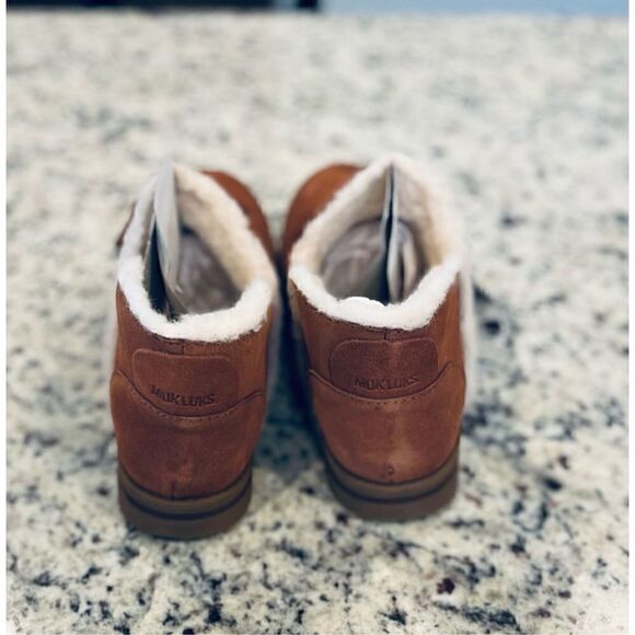 MUK LUKS Women's Ziggy Sunset BLVD. Ankle Boot - Picture 4 of 8